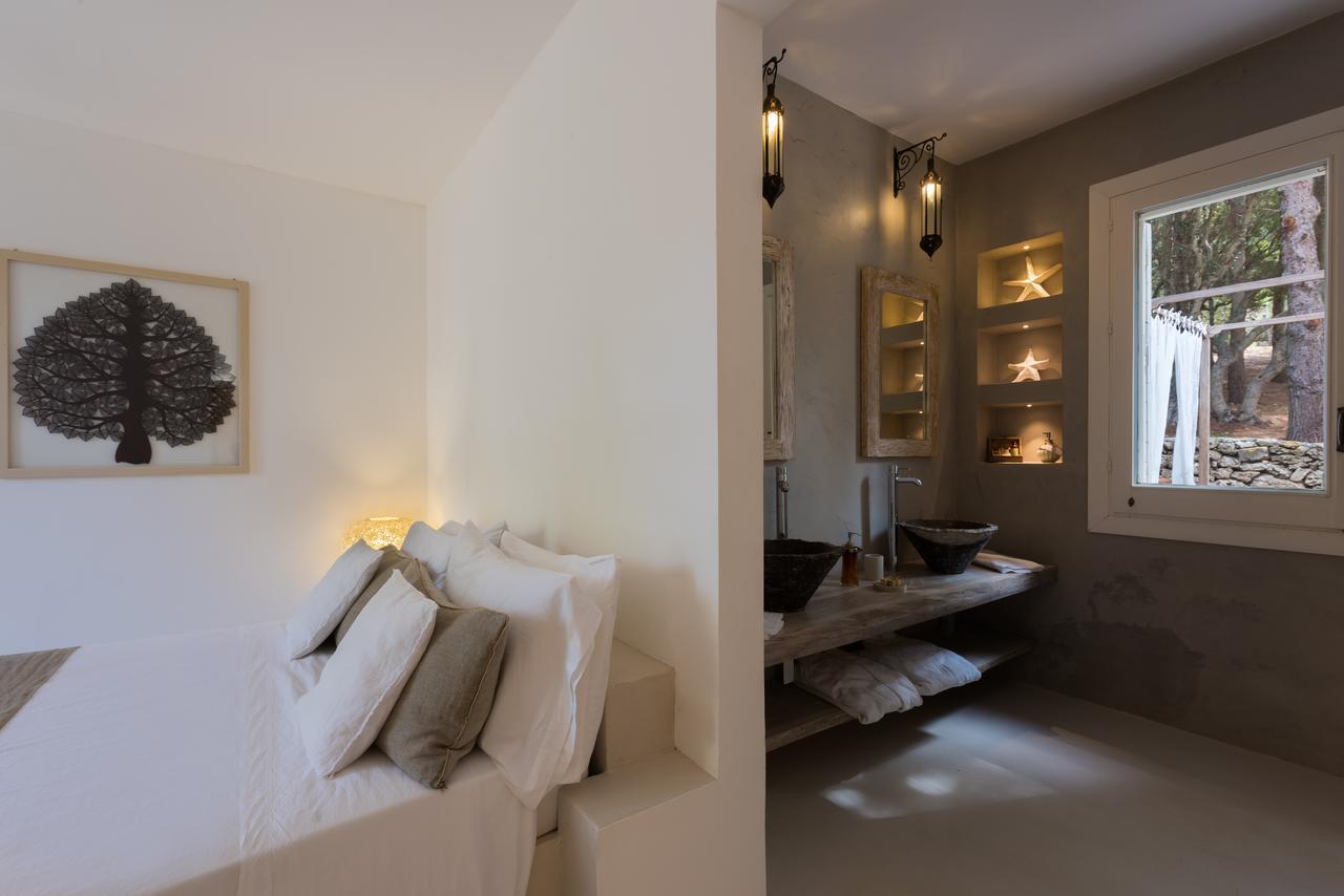 Dimora Dell'Olivastro Bed and Breakfast Φαβινιάνα Εξωτερικό φωτογραφία